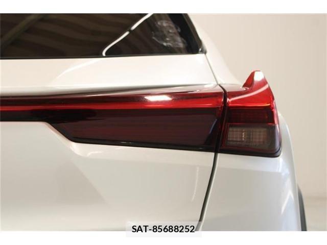 Lexus UX 2020-10 8485654-17