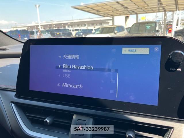 Lexus UX 2023-04 8562500-18