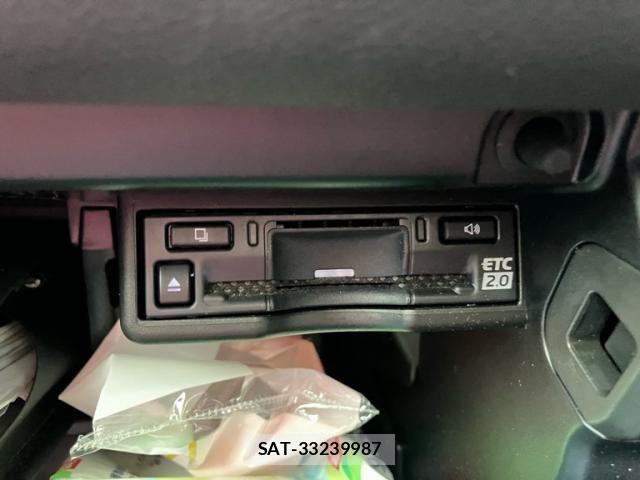 Lexus UX 2023-04 8562500-27