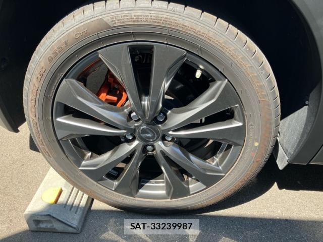 Lexus UX 2023-04 8562500-4