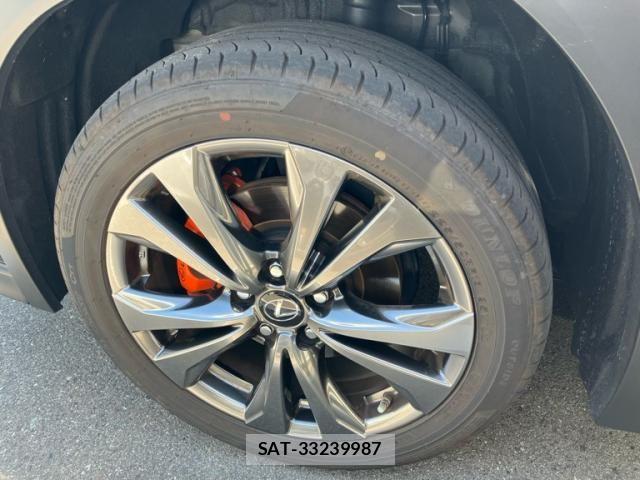 Lexus UX 2023-04 8562500-6