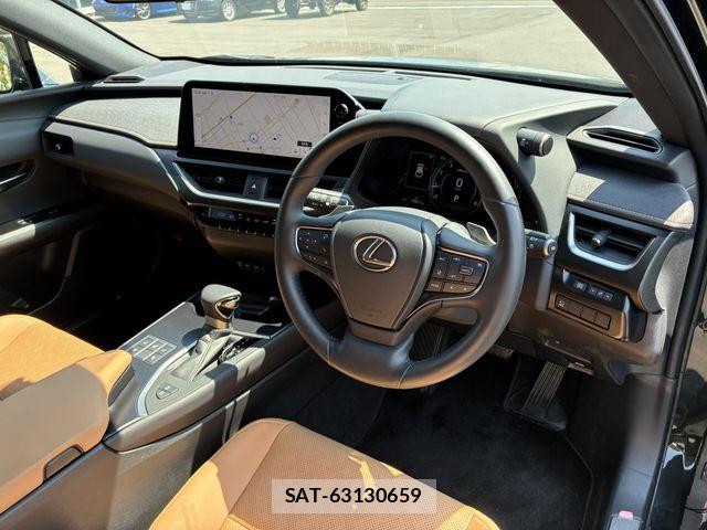 Lexus UX 2023-06 8627538-11