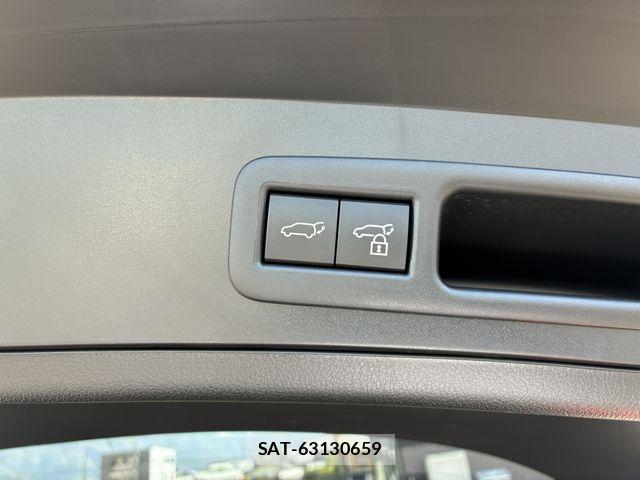Lexus UX 2023-06 8627538-16
