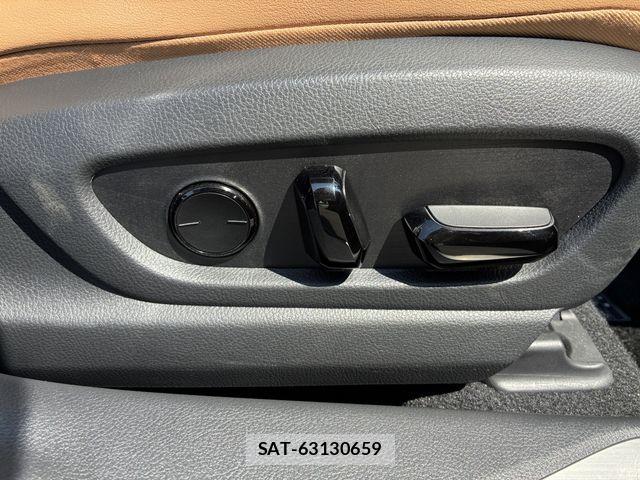 Lexus UX 2023-06 8627538-25