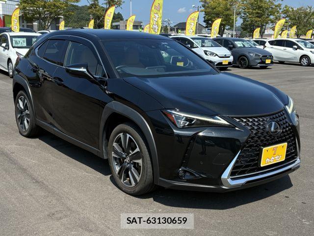 Lexus UX 2023-06 8627538-4