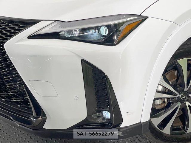 Lexus UX 2023-03 8627537-11