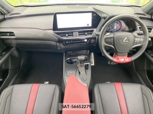 Lexus UX 2023-03 8627537-1