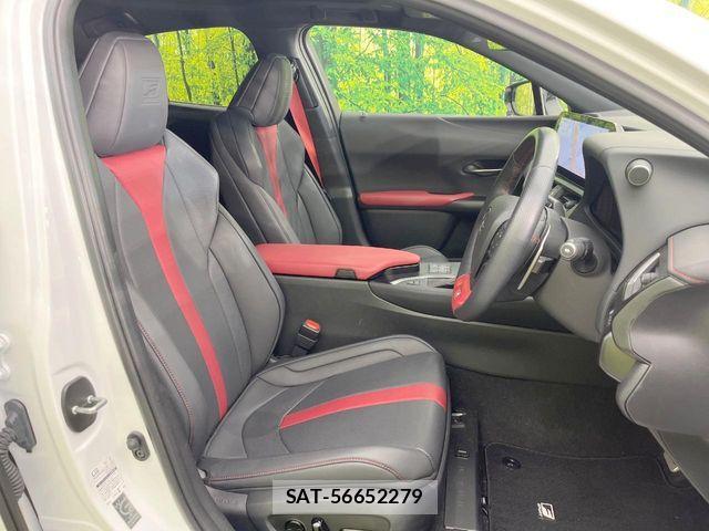 Lexus UX 2023-03 8627537-7