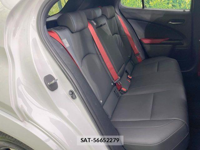 Lexus UX 2023-03 8627537-8