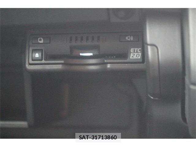 Lexus UX 2019-06 8660022-4