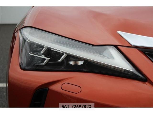 Lexus UX 2018-11 8666431-13