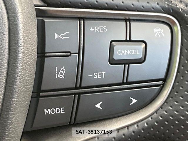 Lexus UX 2021-09 8685872-6