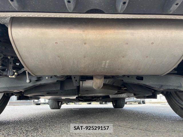 Lexus UX 2018-11 8871371-18