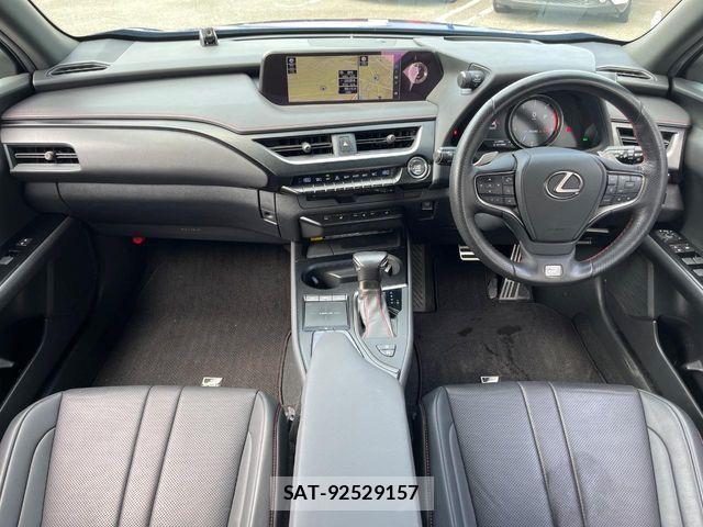Lexus UX 2018-11 8871371-1