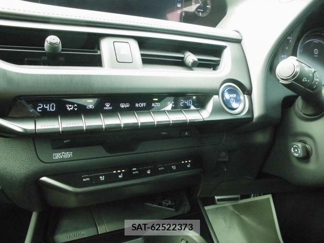 Lexus UX 2020-12 514587-17