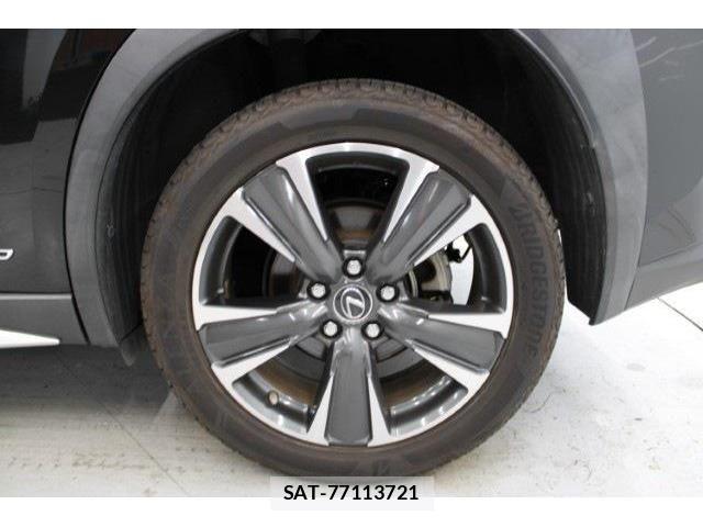 Lexus UX 2018-11 1228589-21