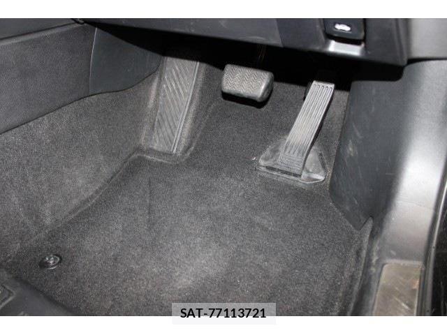 Lexus UX 2018-11 1228589-27