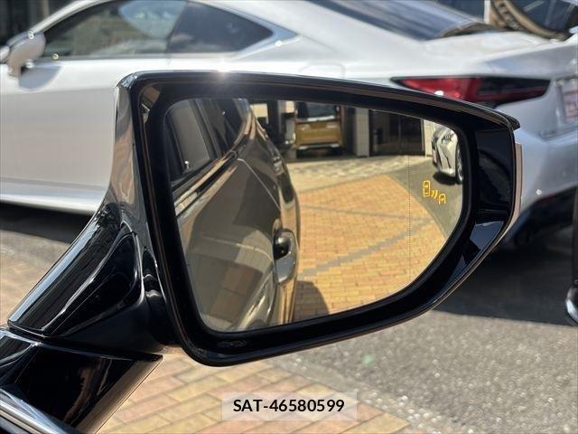 Lexus UX 2020-09 1228593-9