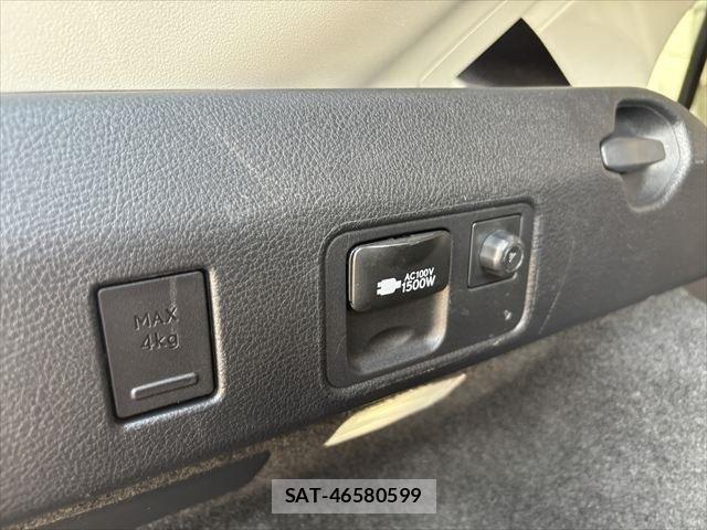 Lexus UX 2020-09 1228593-19
