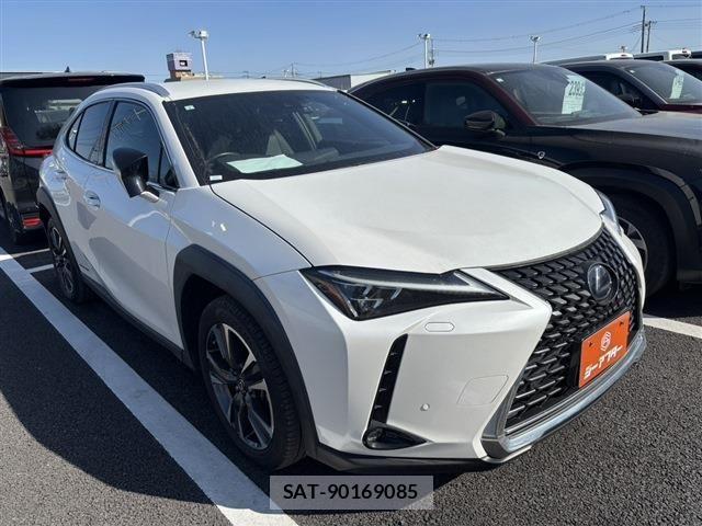 Lexus UX 2019-03 2963201-0