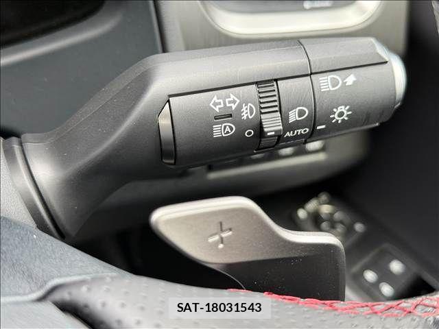 Lexus UX 2020-12 3833357-26
