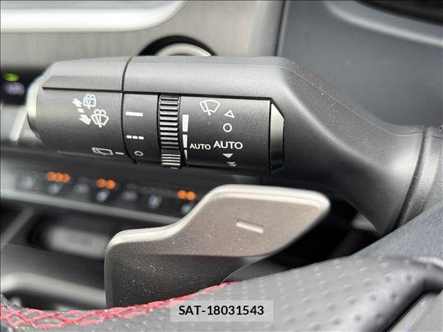 Lexus UX 2020-12 3833357-27