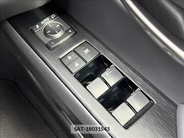 Lexus UX 2020-12 3833357-28