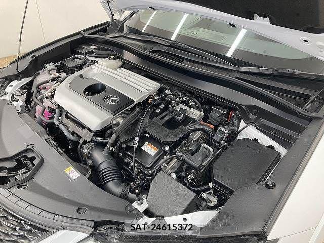 Lexus UX 2023-01 4139904-17