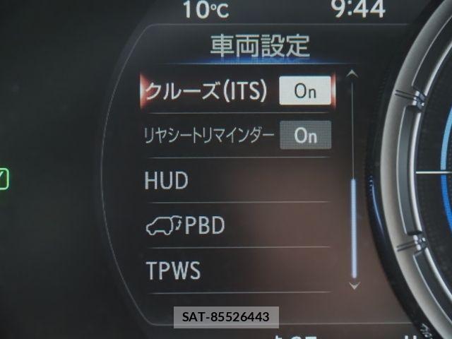 Lexus UX 2021-08 4326402-24