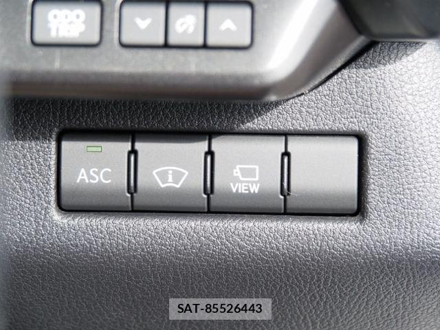 Lexus UX 2021-08 4326402-26