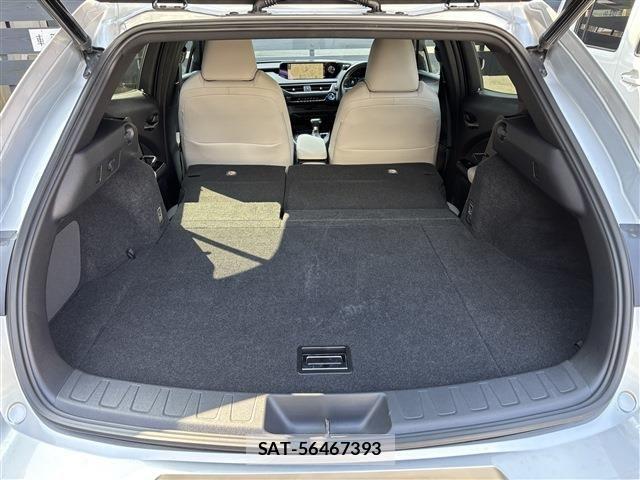 Lexus UX 2019-11 4595731-18
