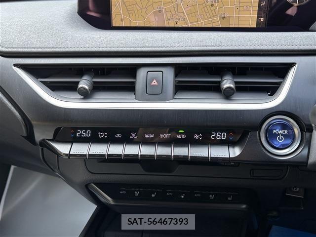 Lexus UX 2019-11 4595731-23