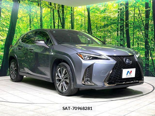 Lexus UX 2020-11 4755173-16
