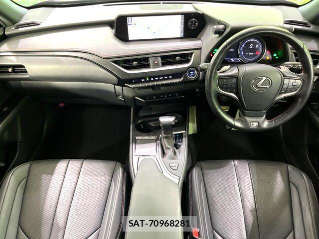 Lexus UX 2020-11 4755173-1