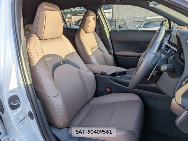 Lexus UX 2023-02 4755162-12
