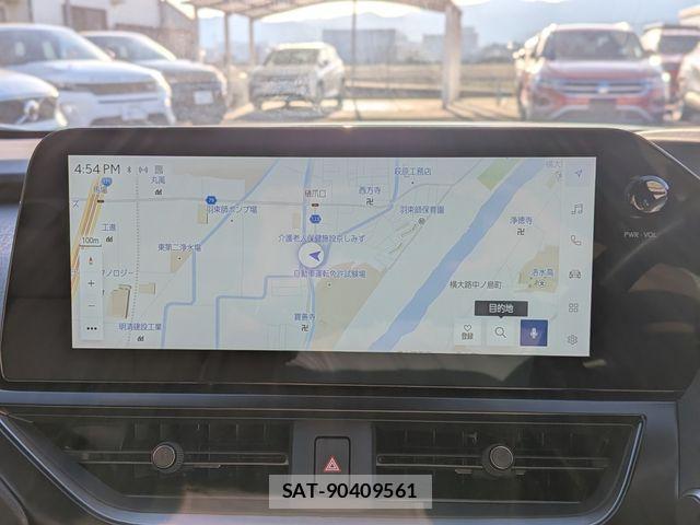 Lexus UX 2023-02 4755162-2