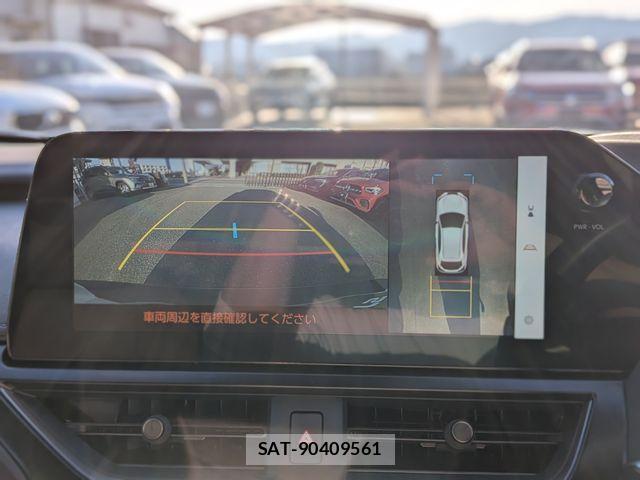 Lexus UX 2023-02 4755162-3