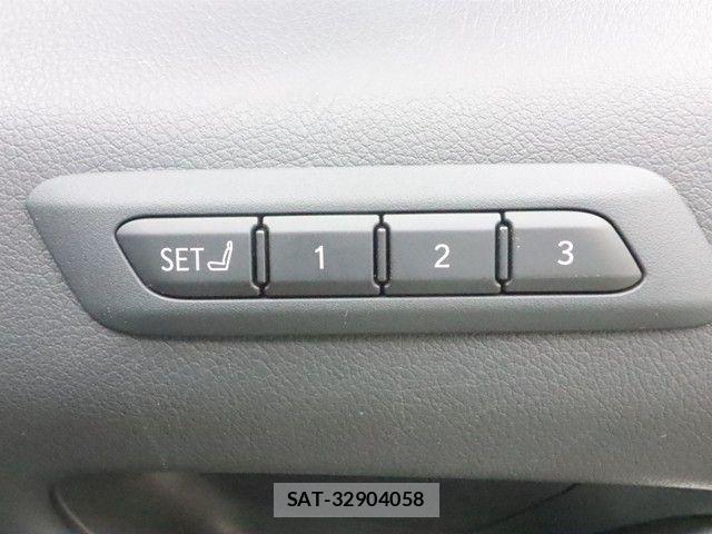 Lexus UX 2019-07 5871259-4