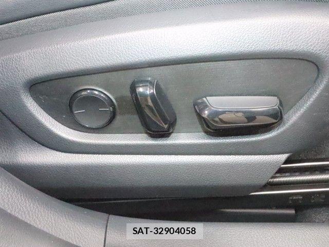 Lexus UX 2019-07 5871259-5