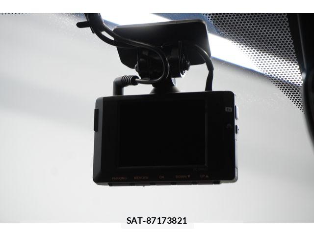 Lexus UX 2021-04 5871256-23
