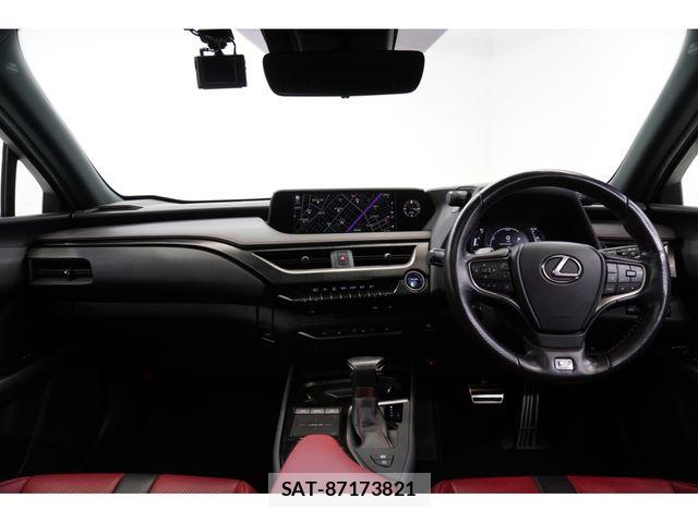 Lexus UX 2021-04 5871256-26