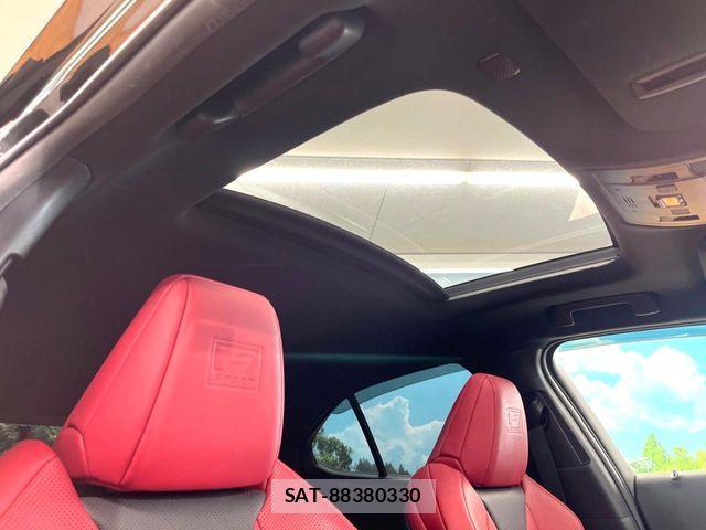Lexus UX 2020-07 6245316-3