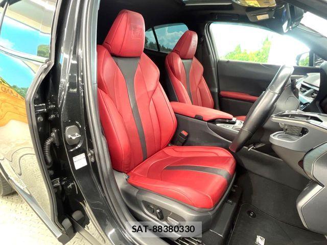 Lexus UX 2020-07 6245316-7