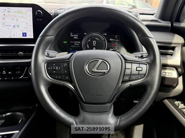 Lexus UX 2023-12 6264908-17