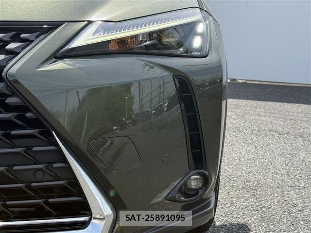 Lexus UX 2023-12 6264908-24