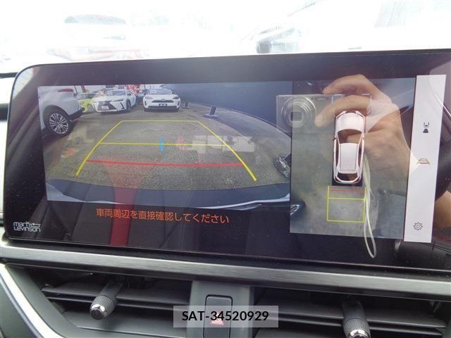 Lexus UX 2023-06 6272162-24