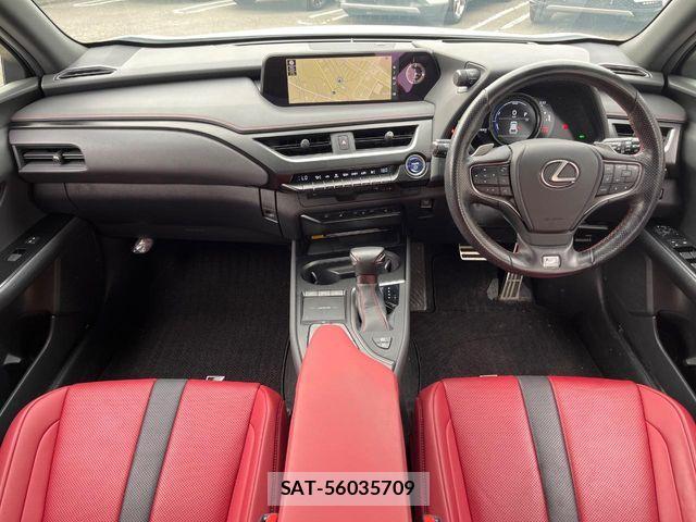 Lexus UX 2019-09 6305036-1