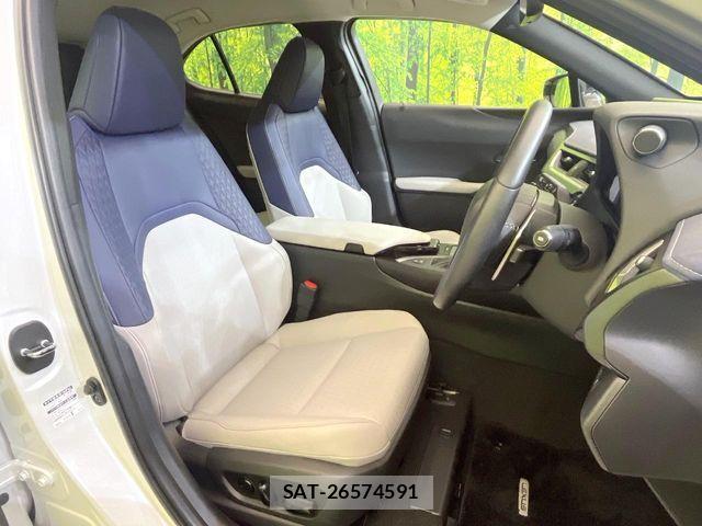 Lexus UX 2021-10 6499706-7