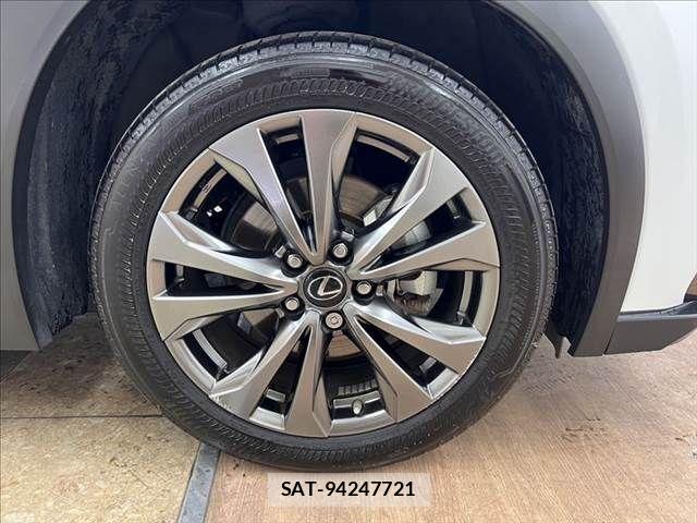 Lexus UX 2019-08 6545644-13