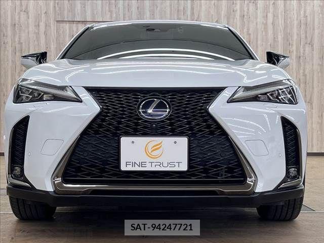 Lexus UX 2019-08 6545644-14